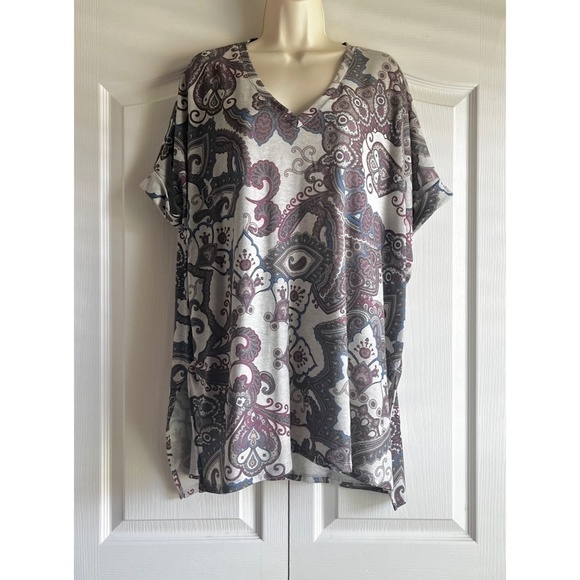 Chico's V Neck Floral Paisley Tunic Top - Picture 2 of 10